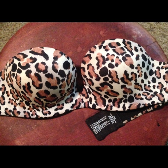 Victoria secret strapless push up bra
