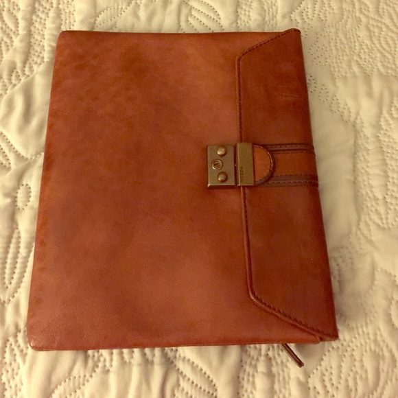 Pre owned Fossil ipad case leather