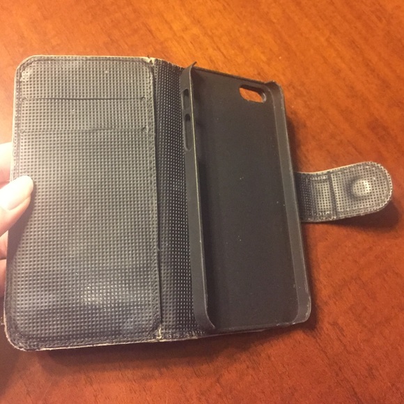 iPhone 5/5s case - Picture 3 of 3
