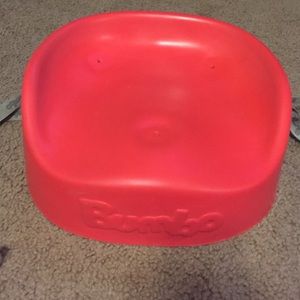 BUMBO (red with seat straps)