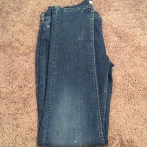Levi skinnies (SOLD)