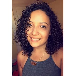 Meet your Posher, Karla