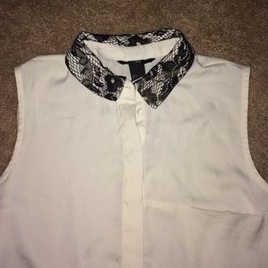 H&M silk button up blouse lace collar
