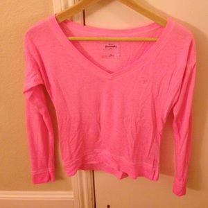 Pink vneck long sleeve top