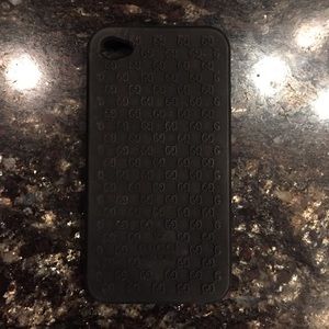 iPhone 4 Gucci case!