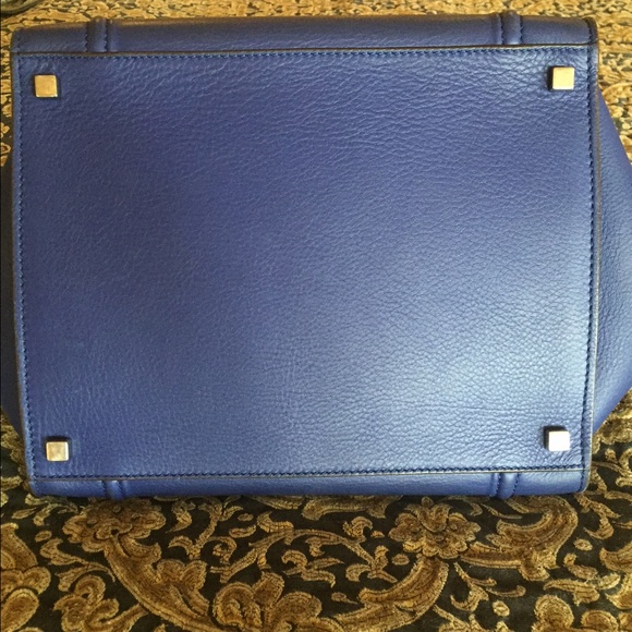 ❌SOLD❌🎉HP Wardrobe Staples🎉Celine Runway Phantom - Picture 4 of 4