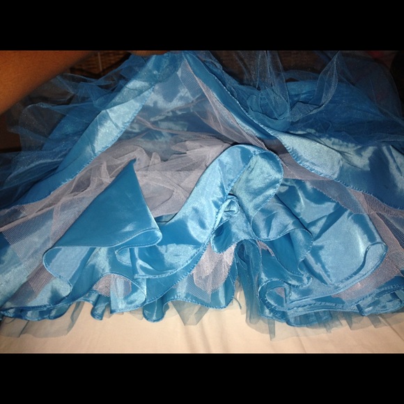 Homecoming dress - Picture 3 of 4