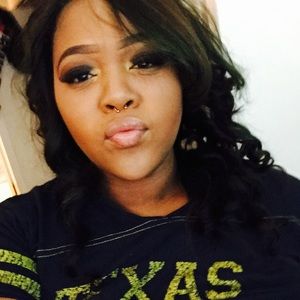 Meet your Posher, Jacquee