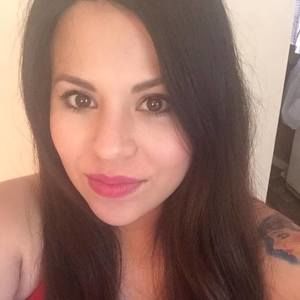 Meet your Posher, Mariela