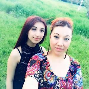 Meet your Posher, Lidia