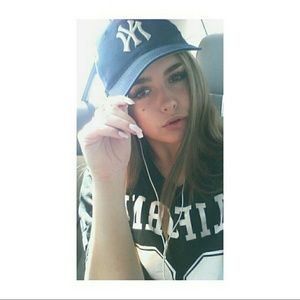 Meet your Posher, Randi