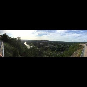 Meet your Posher, Valerie