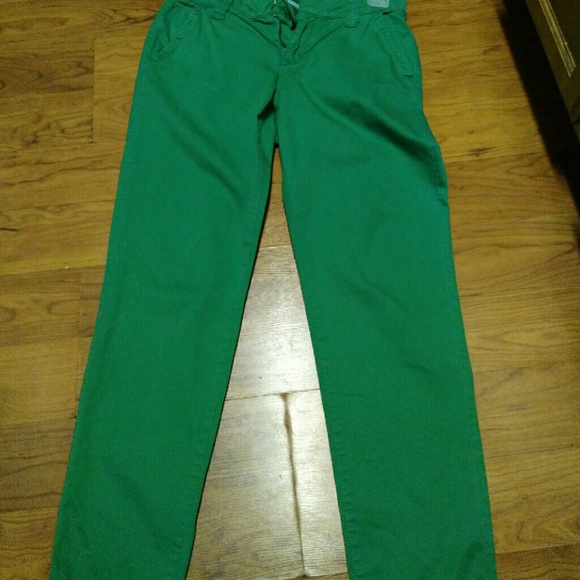 JcPenney Boyfriend Chino Crop Pants