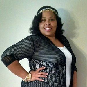 Meet your Posher, Anitra