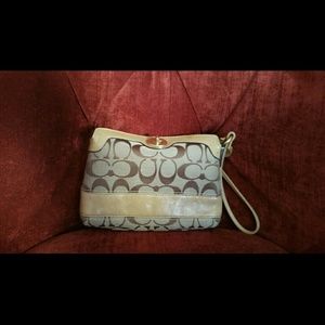 Authentic COACH Signature Turn Lock Wristlet Clutc