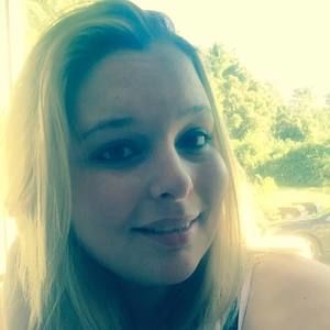 Meet your Posher, Alicia