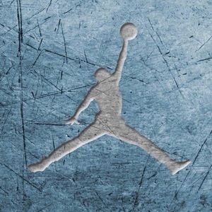 Meet your Posher, Hunter