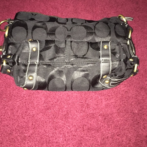 Cute Coach purse 👜 Medium from Ms'jenna's closet on Poshmark