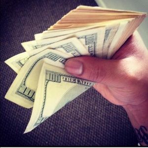 Meet your Posher, Troy