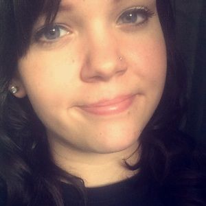 Meet your Posher, Savannah