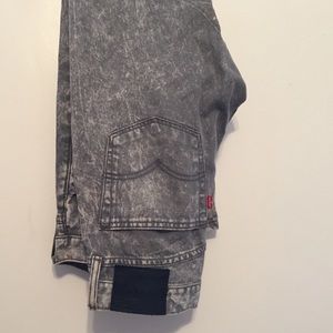 Men's Levi pants