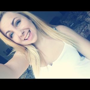 Meet your Posher, Molly