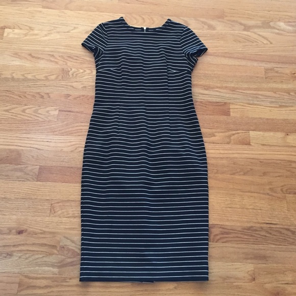 Ann Taylor Dresses & Skirts - Ann Taylor dress size s(p)