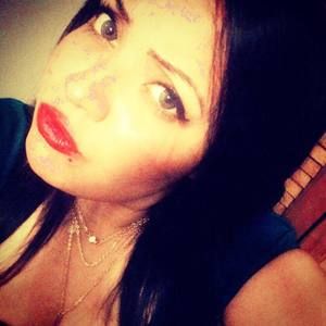 Meet your Posher, Fatima