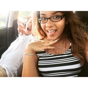 Meet your Posher, Abby