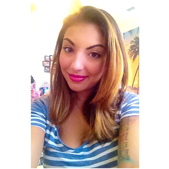 Meet your Posher, Leanne