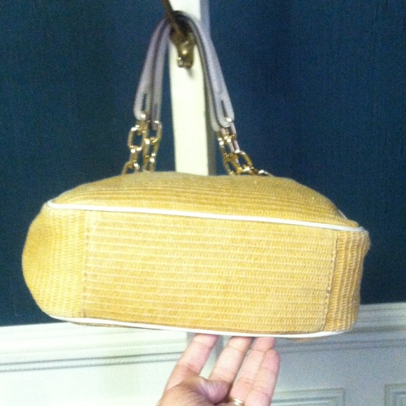 Michael Kors straw and leather shoulder bag - Picture 2 of 4