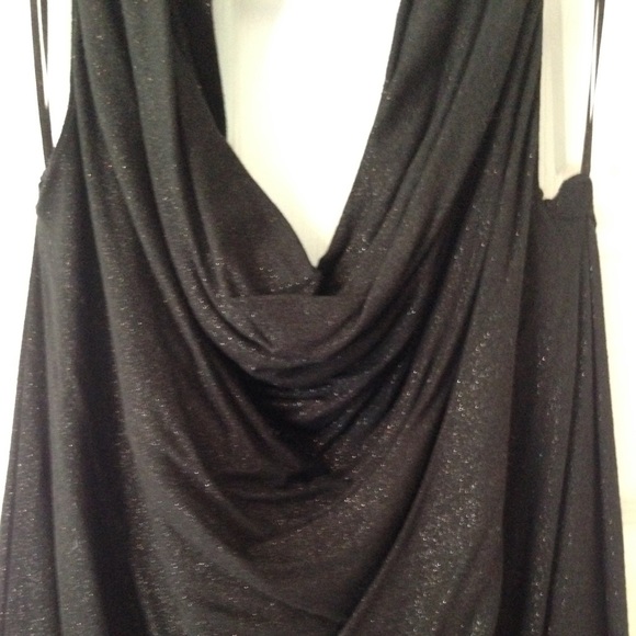 Black shimmer Limited halter top - Picture 2 of 4