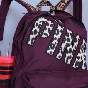 ISO:LOOKING 2BUY same/diff. With cheetah print ISO:LOOKING 2BUY same/diff. With cheetah print