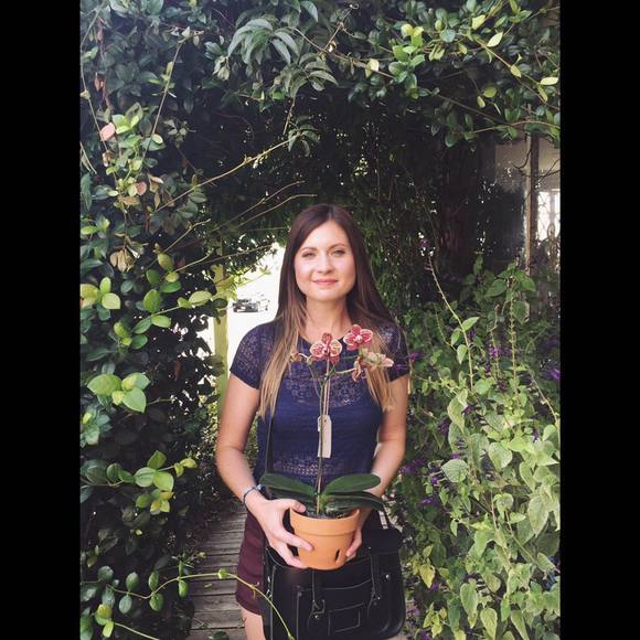 Meet your Posher, Becky