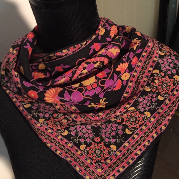 Triangle silk scarf