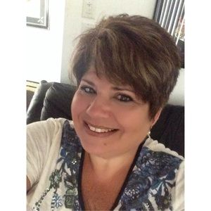 Meet your Posher, Sandra