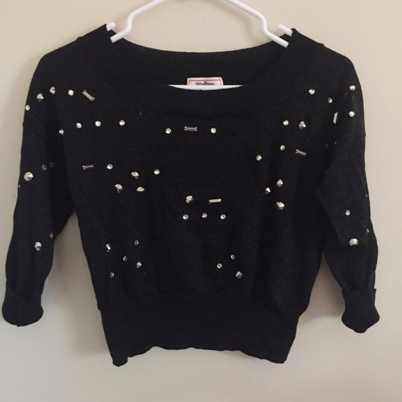 Cropped embellished pullover