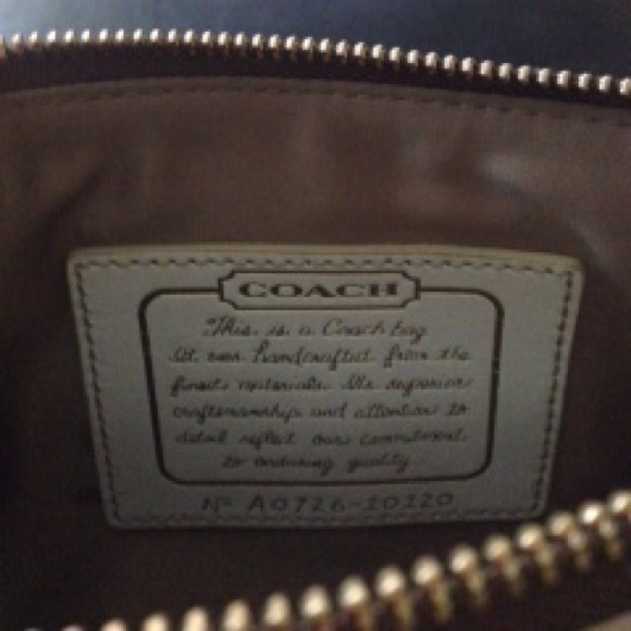 Small coach shoulder bag - Picture 4 of 4