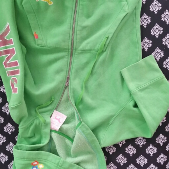 VS Pink hoodie sz Small