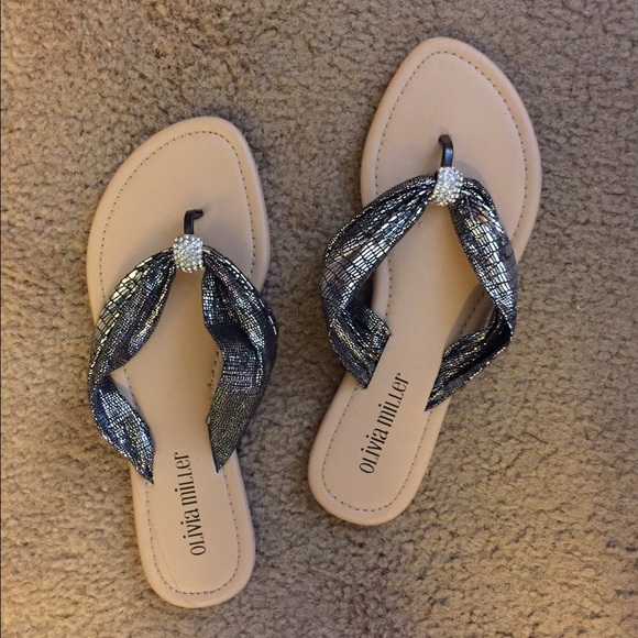 Black and silver sandals