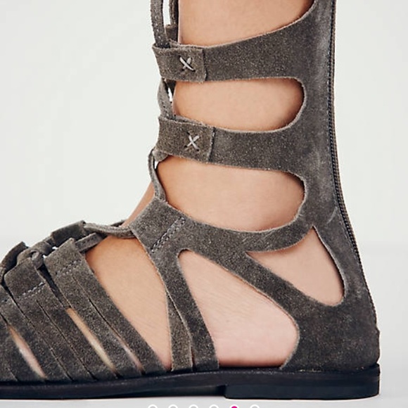 SOLD Free People Cypress Gladiator Sandal Charcoal - Picture 3 of 3