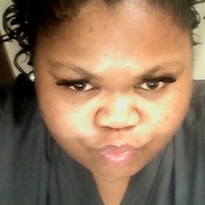 Meet your Posher, Charlene