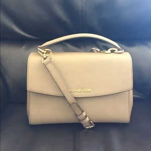 Michael kors Ava bag