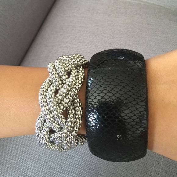 Must-have bracelets ! Package deal🎉