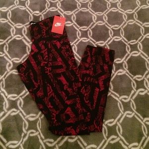 Nike printed leggings
