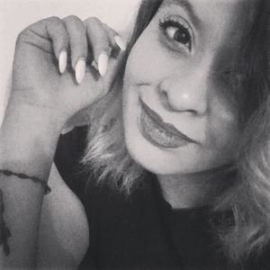 Meet your Posher, Mayra