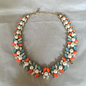 Statement necklace