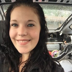 Meet your Posher, Heidi