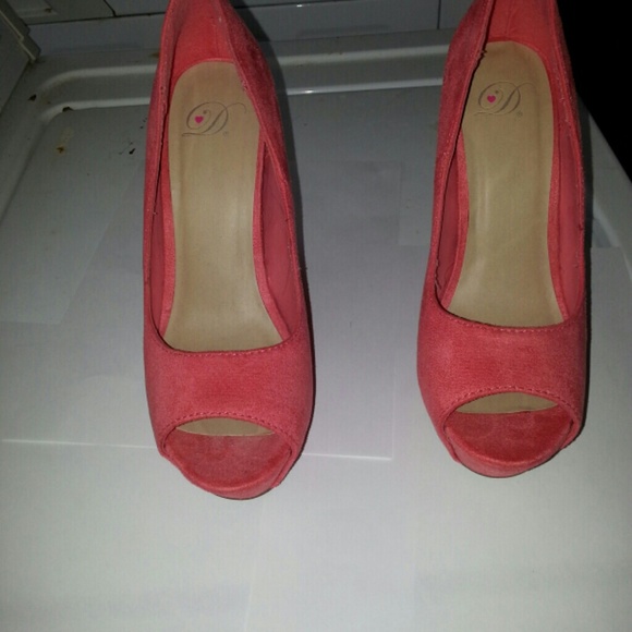 Wedges - Picture 2 of 2