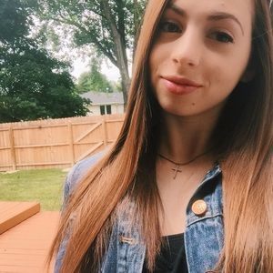 Meet your Posher, Alexa